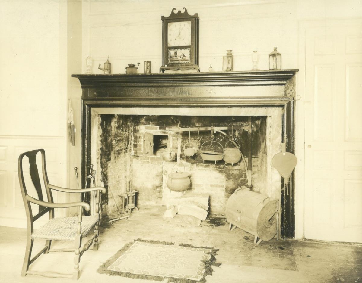 Marblehead, 161, Washington St, Jeremiah Lee Mansion / Marblehead Museum, Kamin