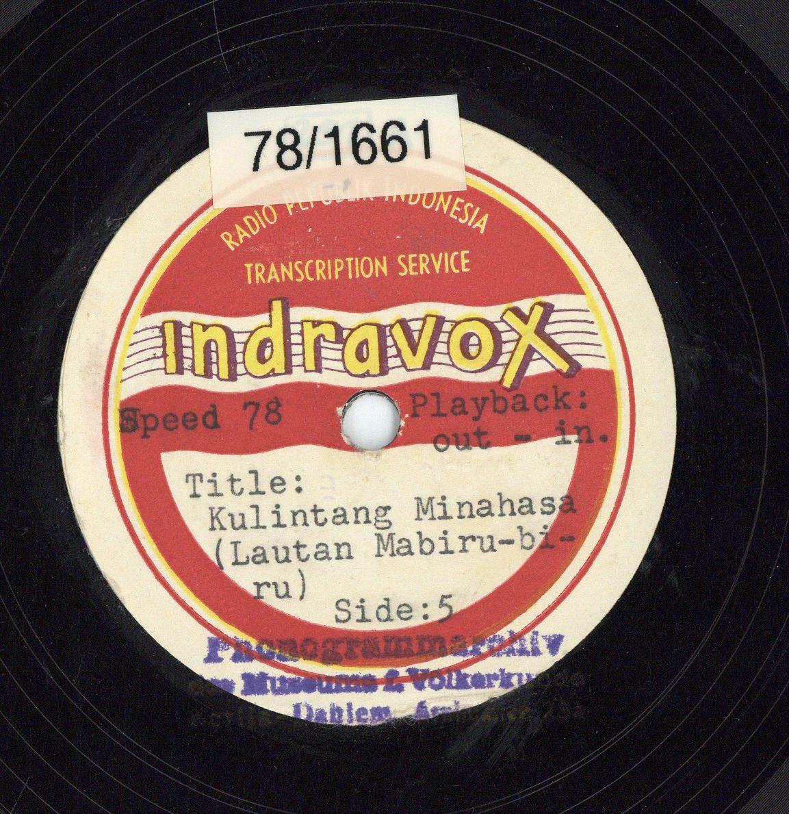 Titel A: "Kulintang Minahasa" (Lautan Mabiru-biru)
Titel B: "Indonesia Raya"