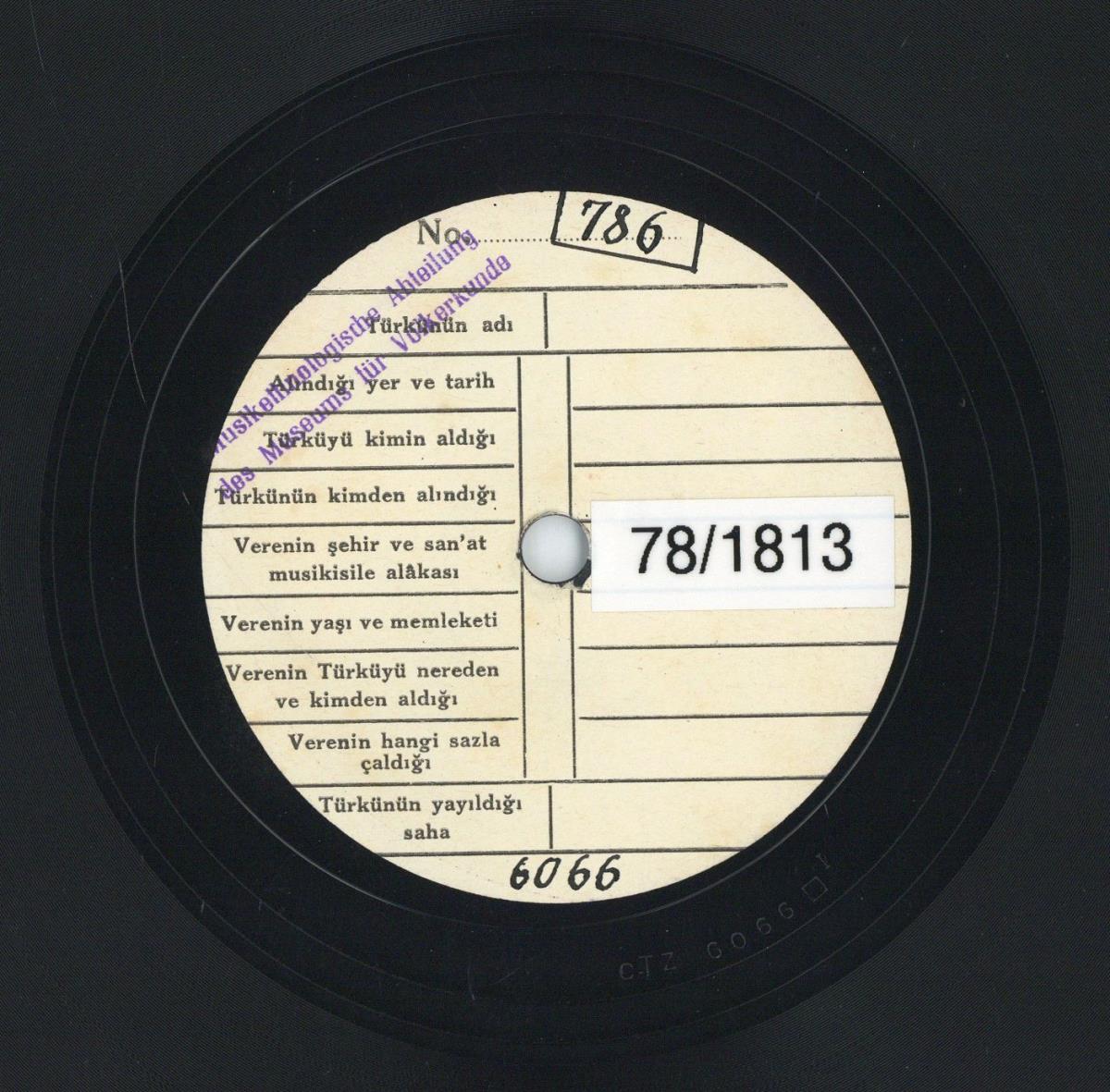 Titel A: "Altin Bastirayim gerdana dizdireyim"
Titel B: "Giresun Karsilama"