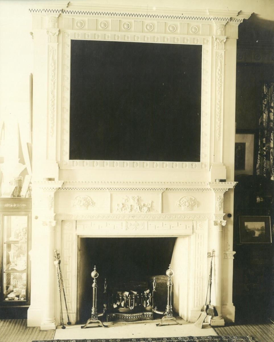 Peabody, "Oak Hill", Kamin