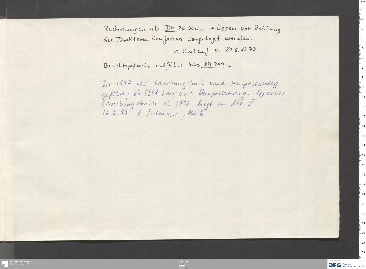 Erwerbungsbuch Musikinstrumente Museum für Völkerkunde Abteilung Musikethnologie