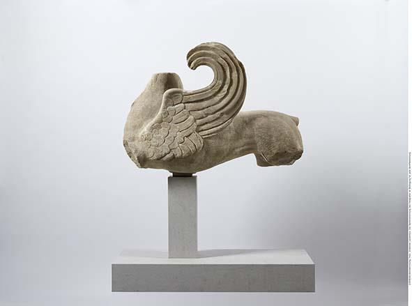 Torso eines Greifen vom Dach des Großen Altars