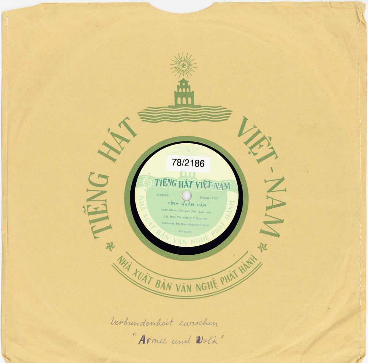 Titel A: Tinh Quan Dan
Titel B: Muoi Yeu San-Xuat