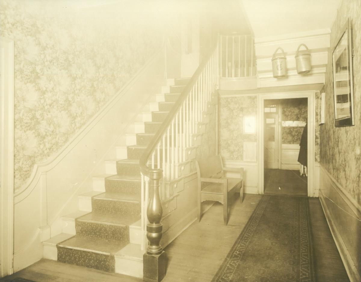 Portsmouth, Treppe: Atletic Club