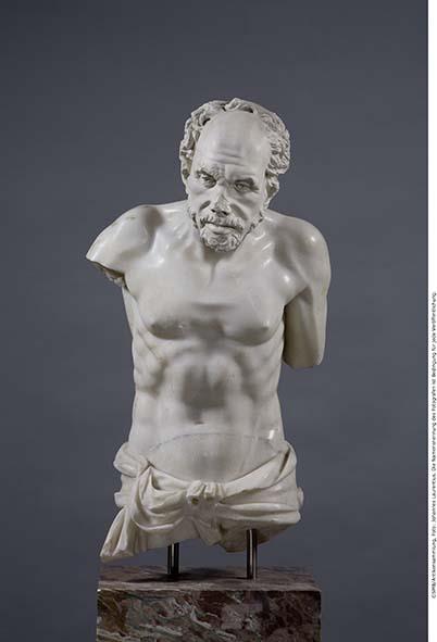 Torso eines Fischers ("Seneca-Typ") mit anpassendem Abguß des Kopfes