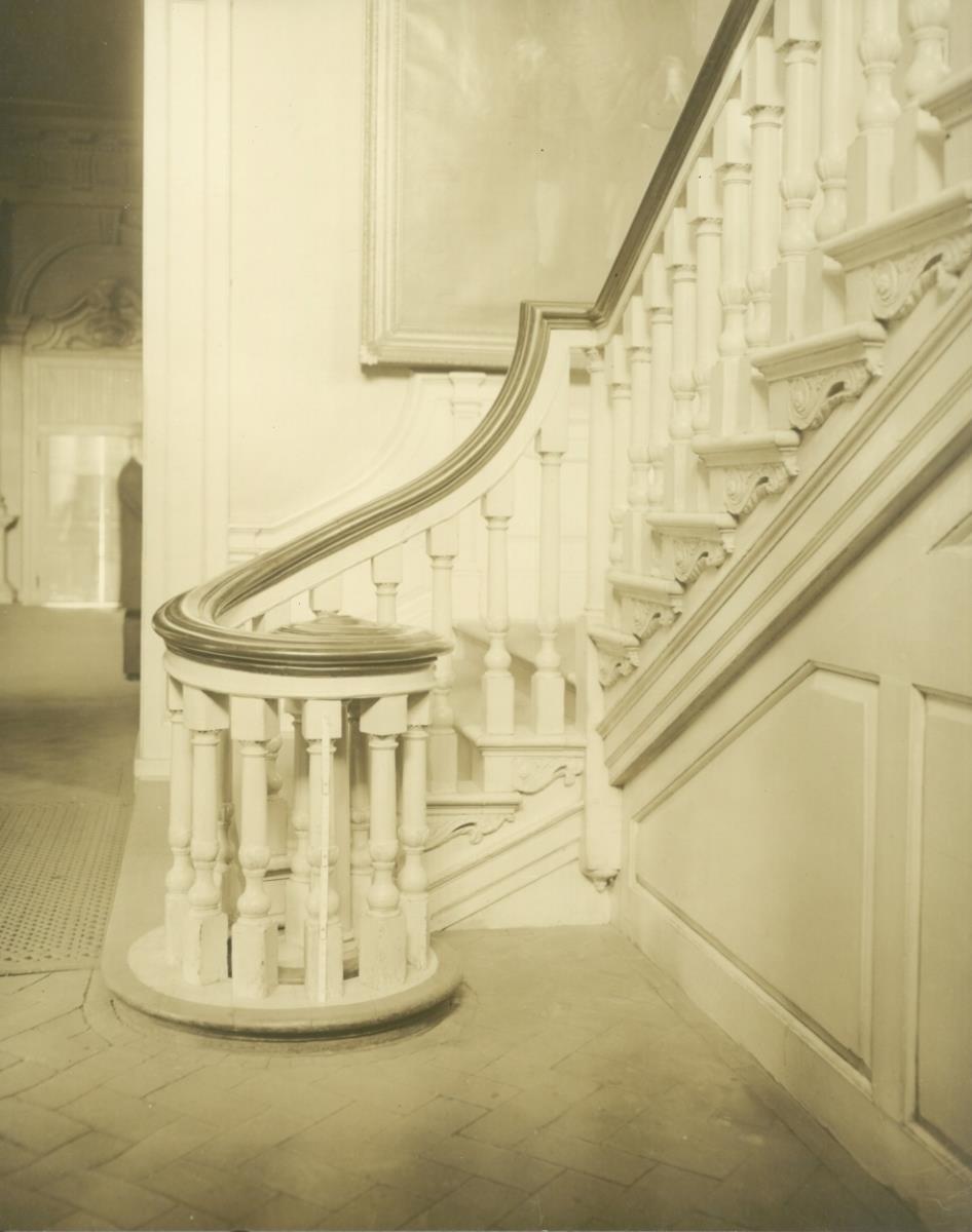Philadelphia, Independence Hall, Türbogen und Treppe, Innenaufnahme