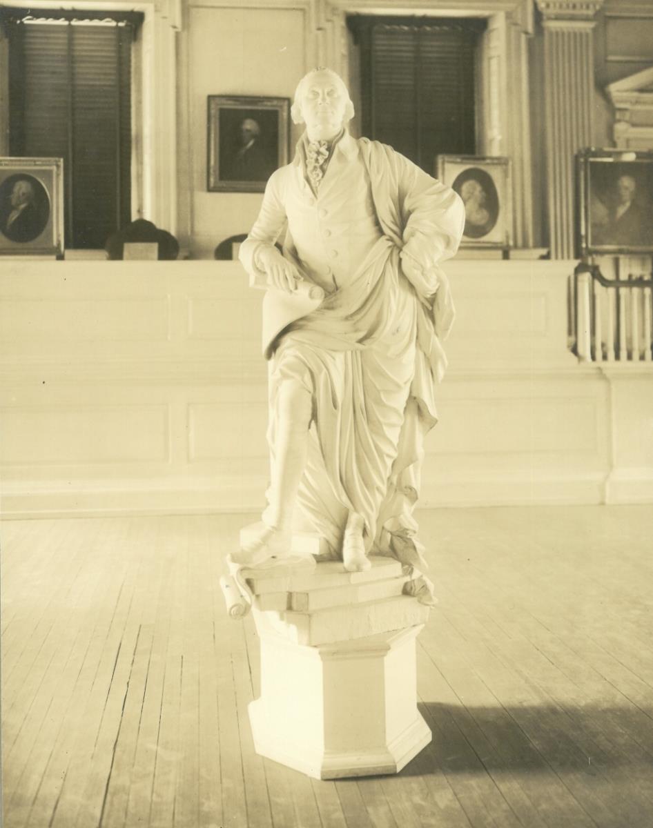 Philadelphia, Independence Hall, Statue: Präsident Washington