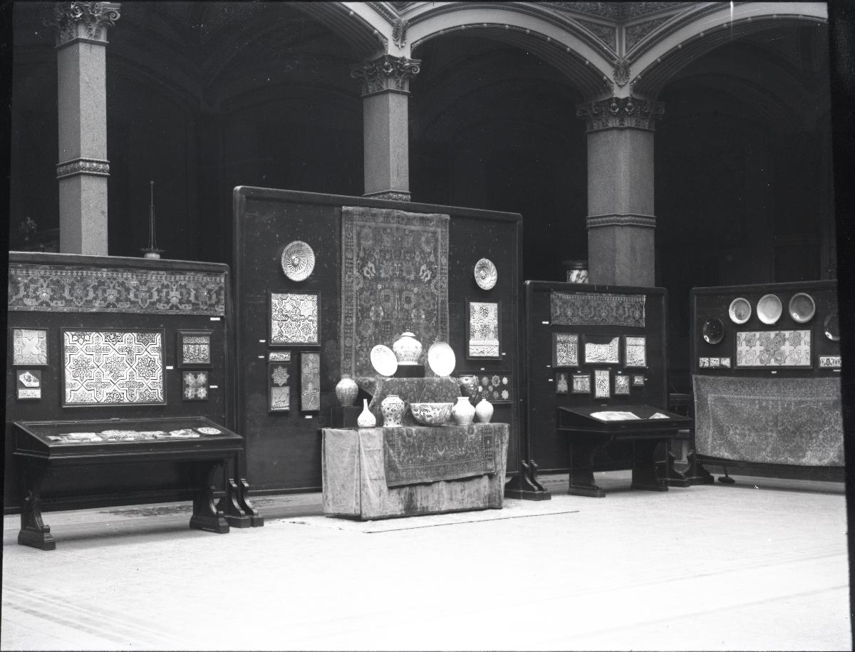 Ausstellung islamischer Kunst im Kunstgewerbemuseum Berlin, 1898