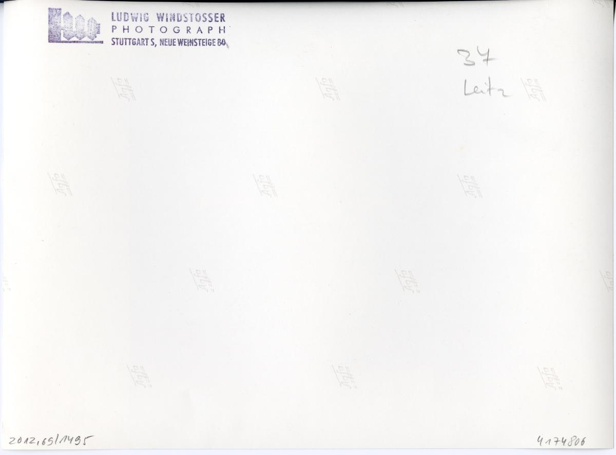 Leitz, Herstellung von Trennblättern (Register A-Z)