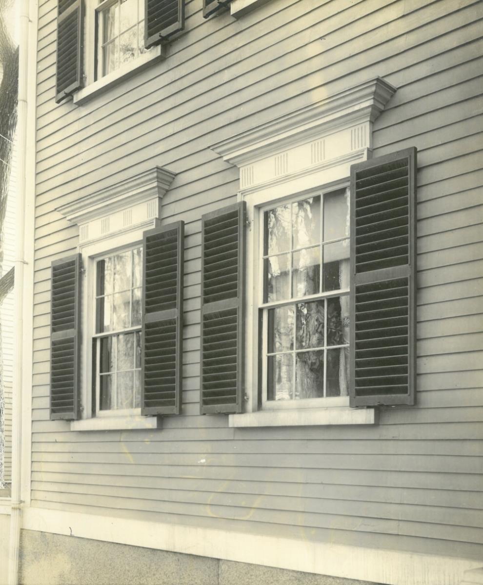 Salem, 15, Chestnut Street, Amos and Solomon Town house, Fenster