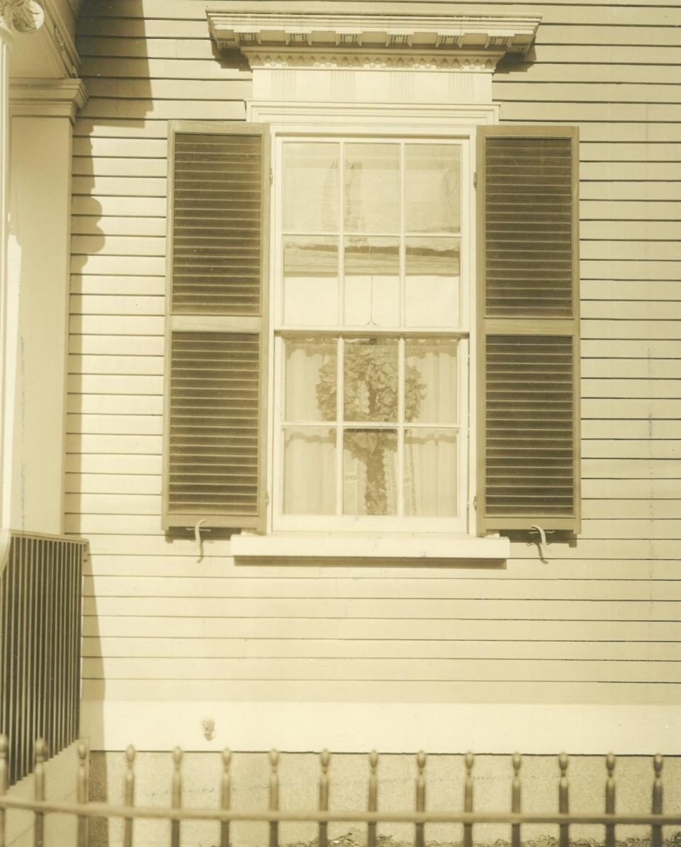 Salem, 34, Chestnut Street, Stephen Phillips Memorial Trust House / West-Phillips House, Fenster