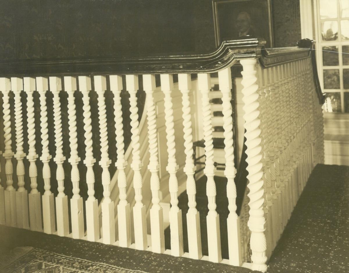 Salem, 93, Federal Street, William R. Colly House, Treppengeländer