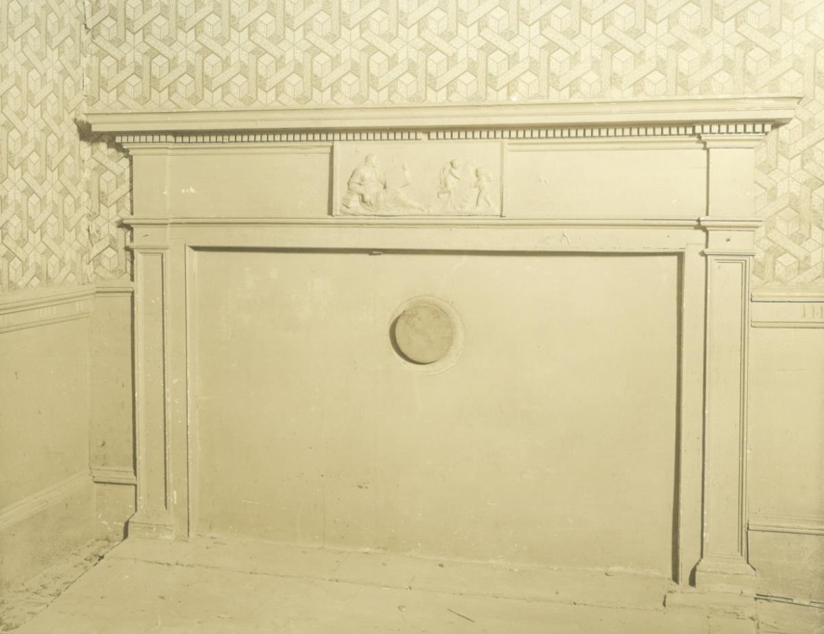 Salem, 202, Essex Street, Rogers Mansion, Kamin