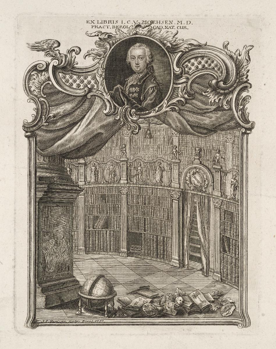 Ex libris Johann Karl Wilhelm Moehsen, mit seinem Porträt und dem Blick in seine Bibliothek