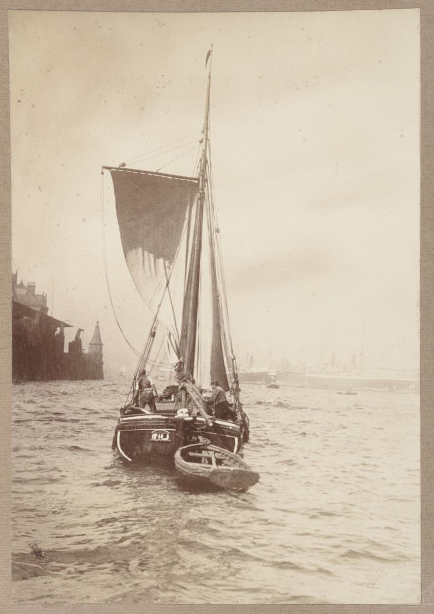 Befrachteter Ewer (aus dem Album "Hamburg: Land und Leute der Niederelbe", Nachträge)