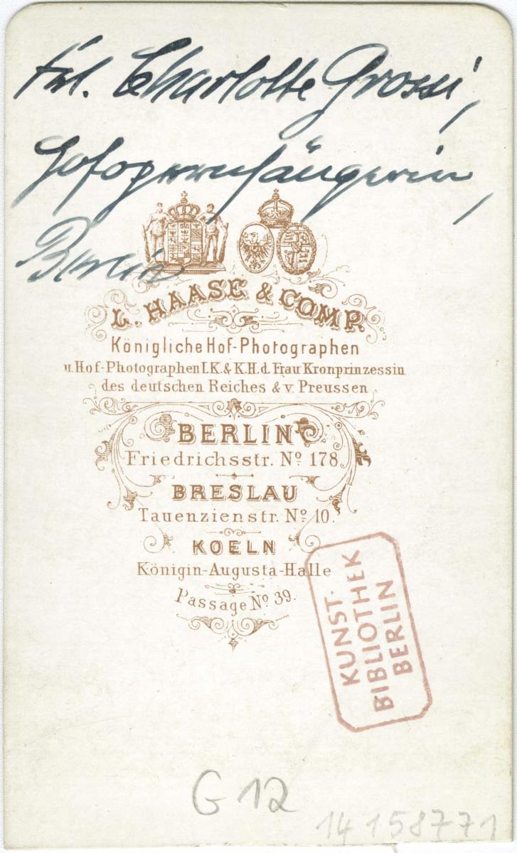 Porträt der Charlotte Grossi