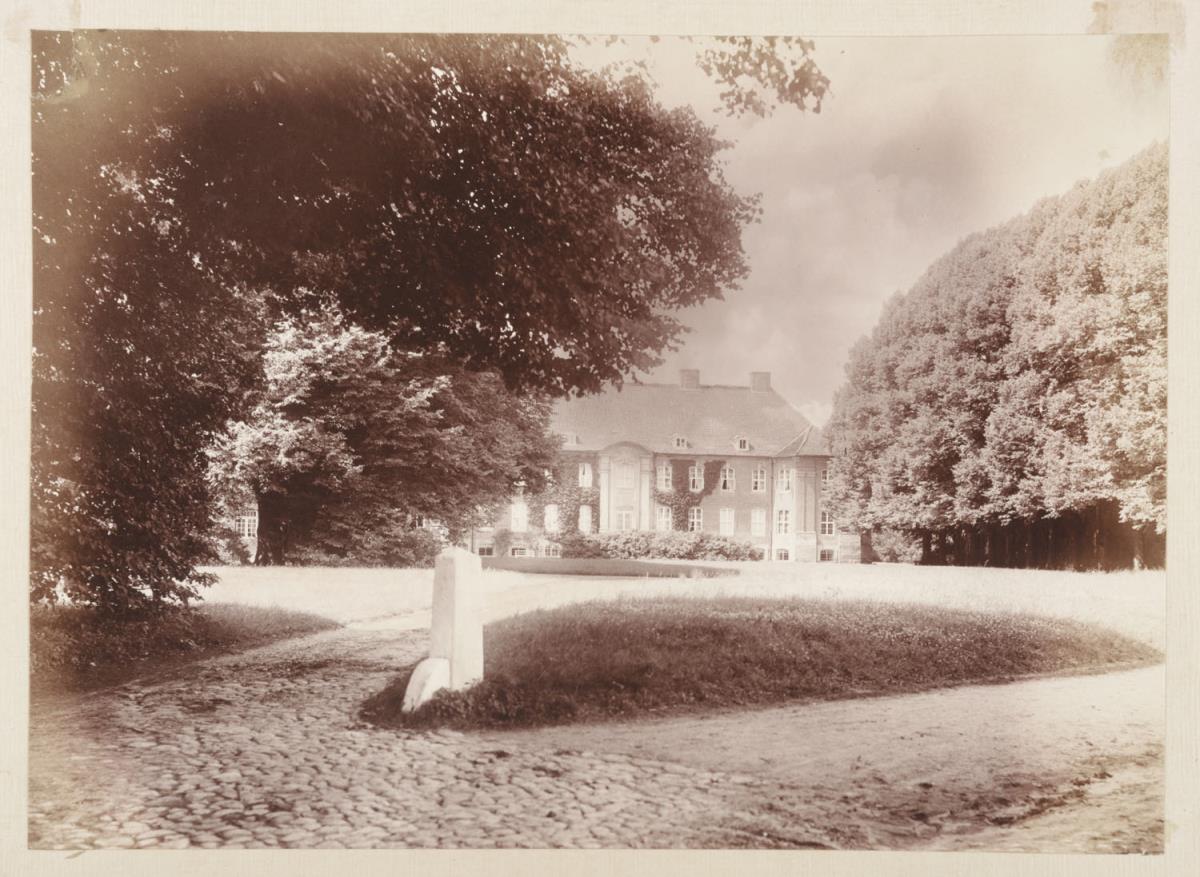Graf von Baudissin - Borstel (Wakendorf) (aus dem Album "Hamburg: Land und Leute der Niederelbe", Nachträge)