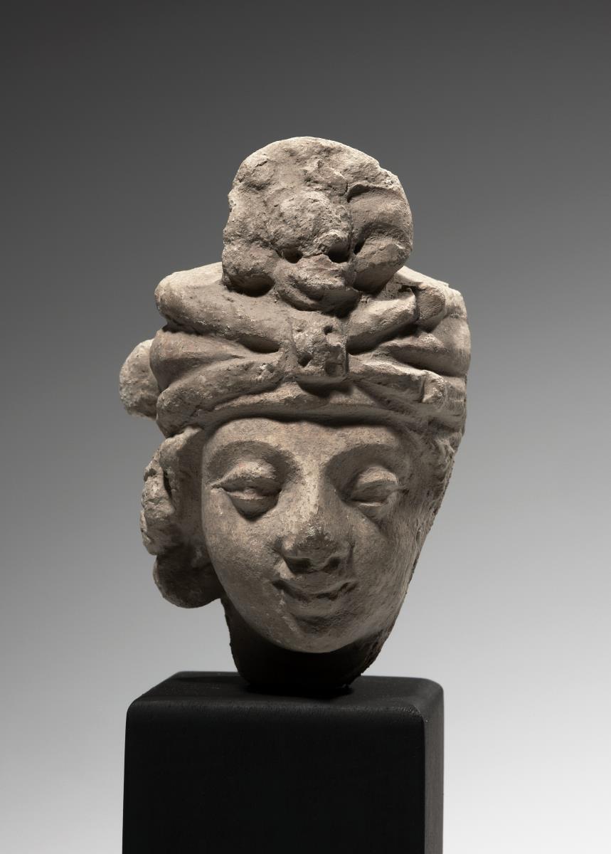 Kopf eines Mannes (Fürst/Gott/Bodhisattva?) mit Turban
