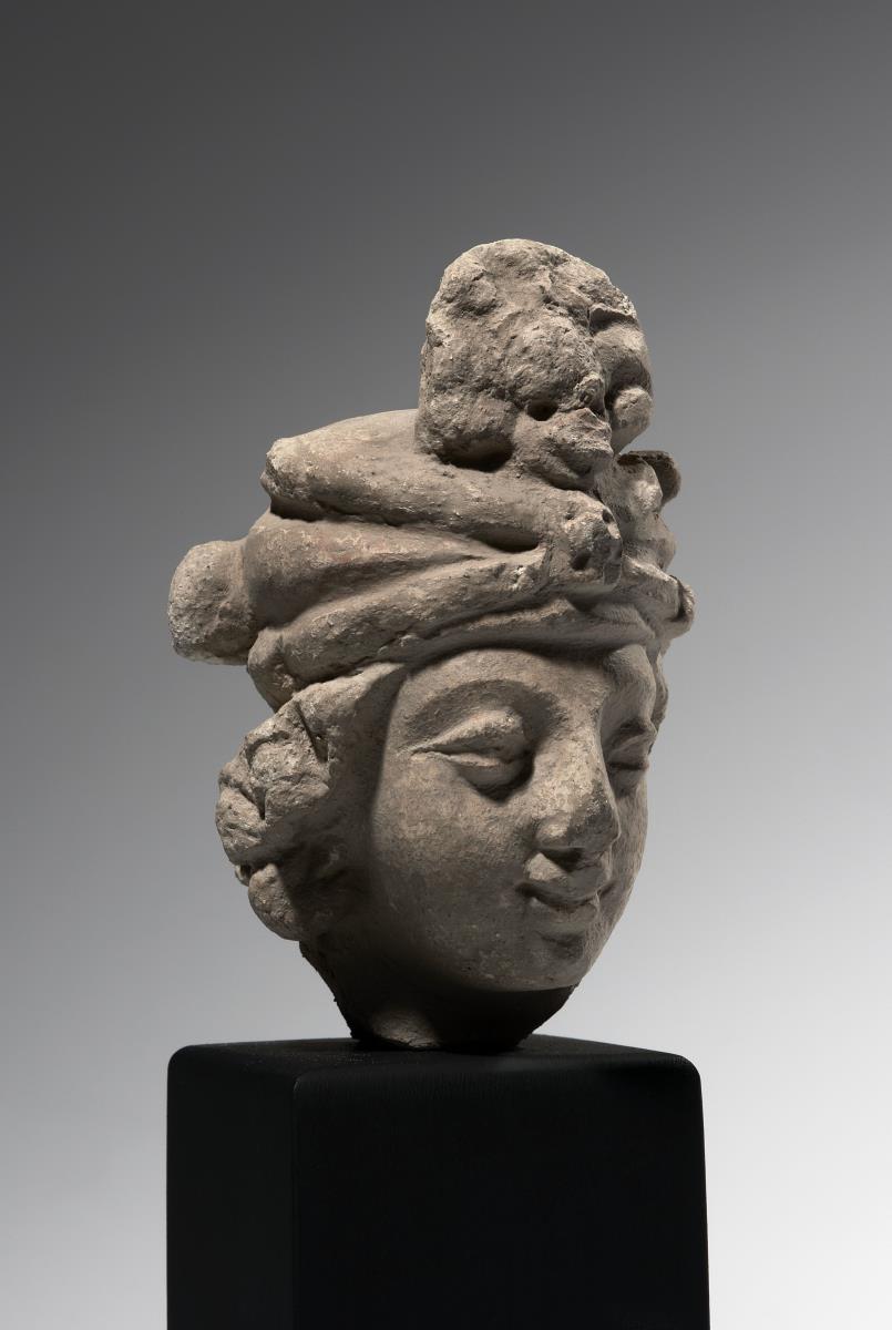 Kopf eines Mannes (Fürst/Gott/Bodhisattva?) mit Turban