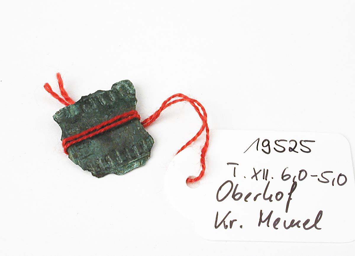 Bronzeblechfragment