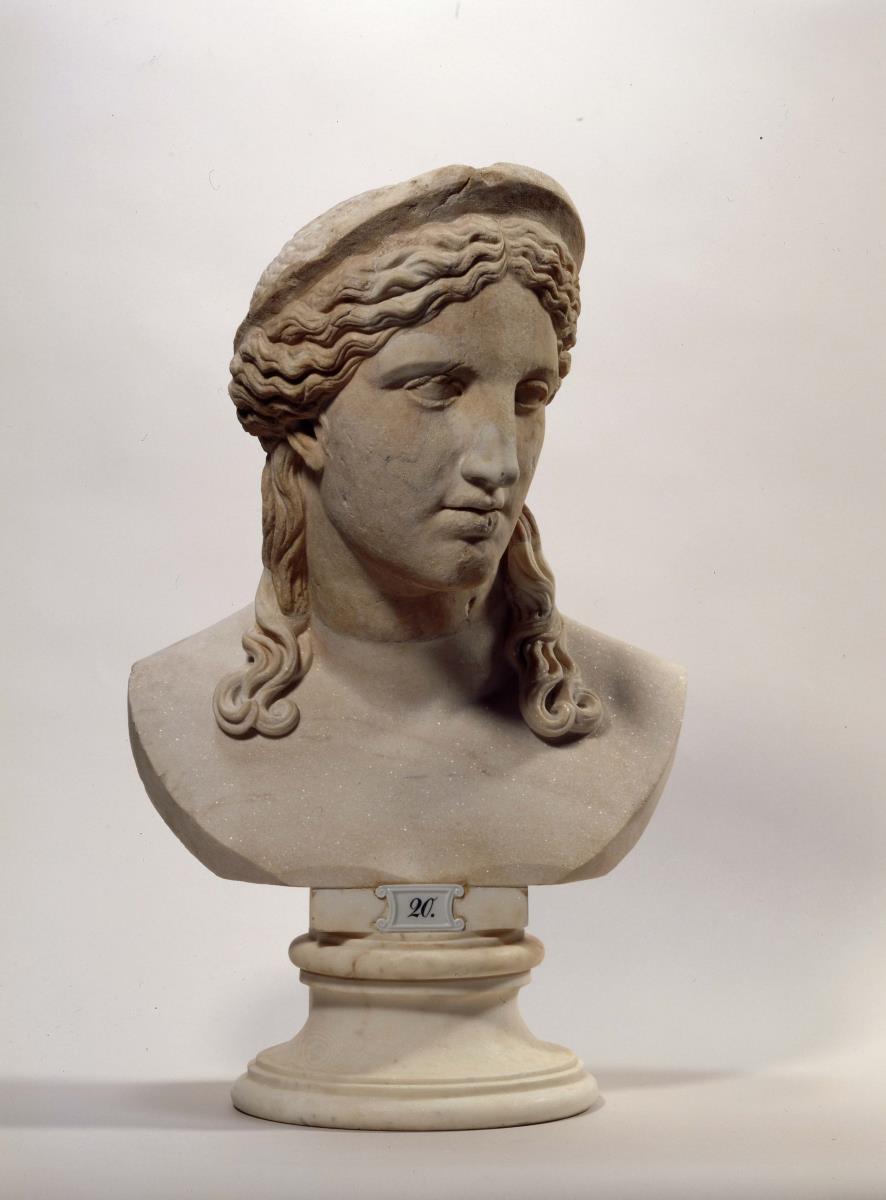 Weiblicher Idealkopf (Aphrodite?)