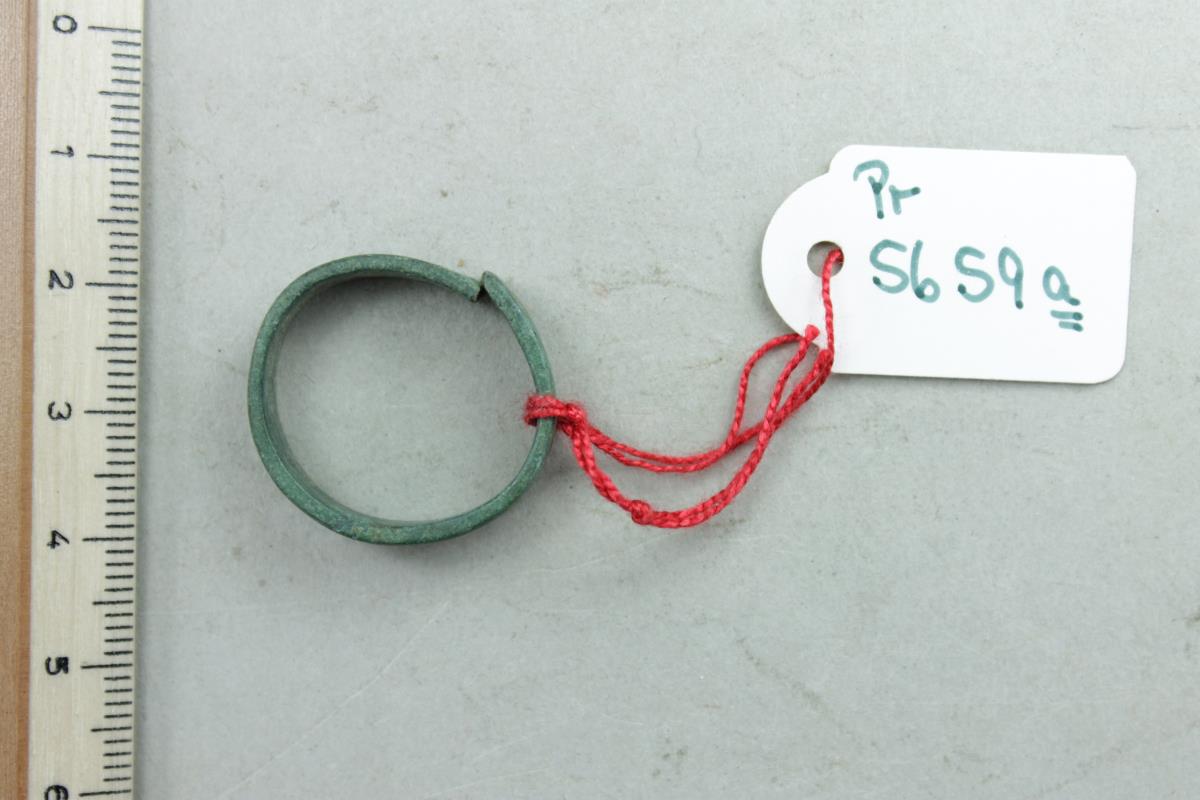 Fingerring