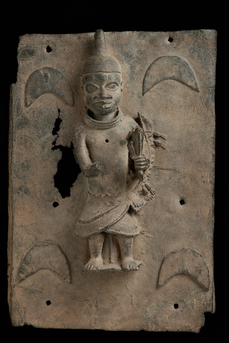 Emuru mit Gong