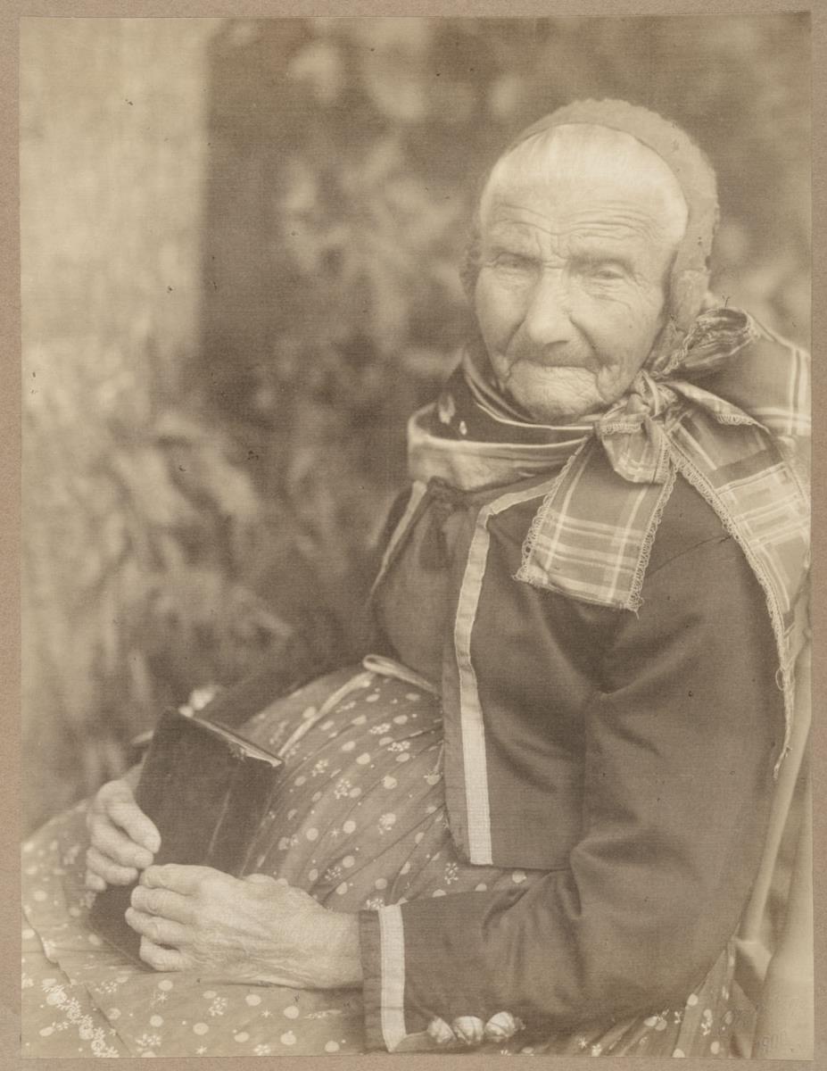 Trin Gretje Külper (90), Finkenwärderin (aus dem Album "Hamburg: Land und Leute der Niederelbe", Nachträge)