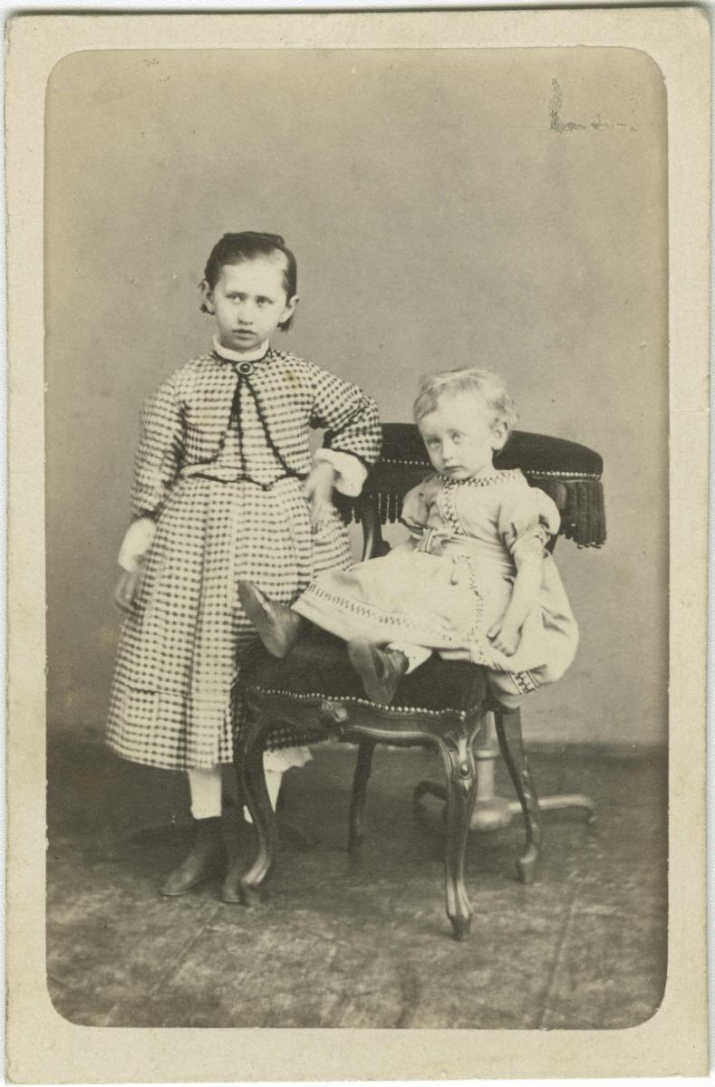 Porträt zweier Mädchen