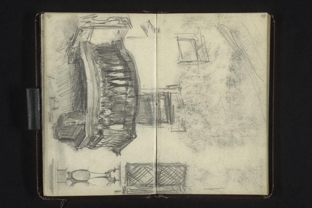 Hauswand mit Balkon