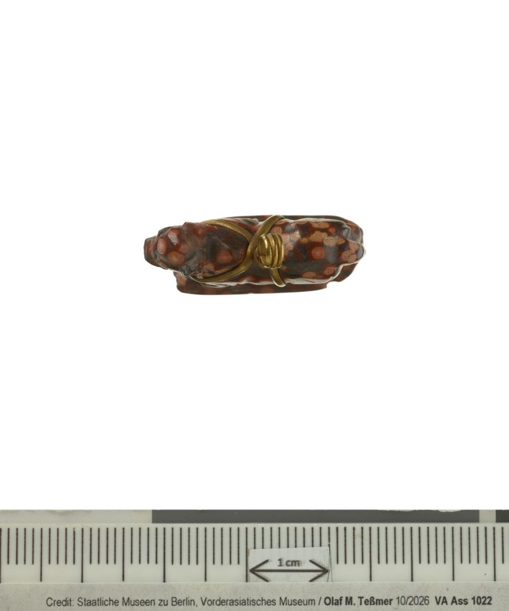 Anhänger in Kälbchengestalt