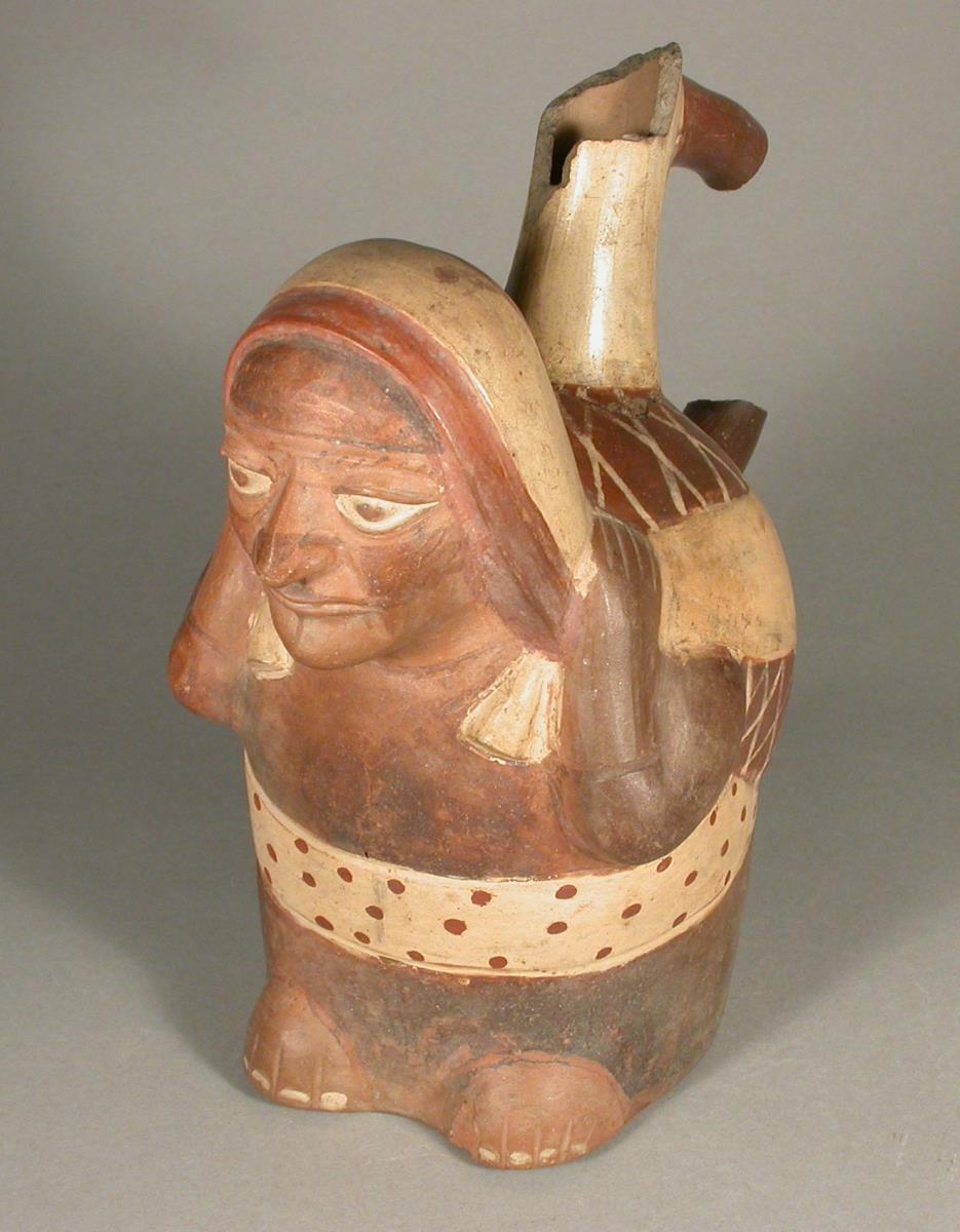 Stehende anthropomorphe Figur mit Traglast