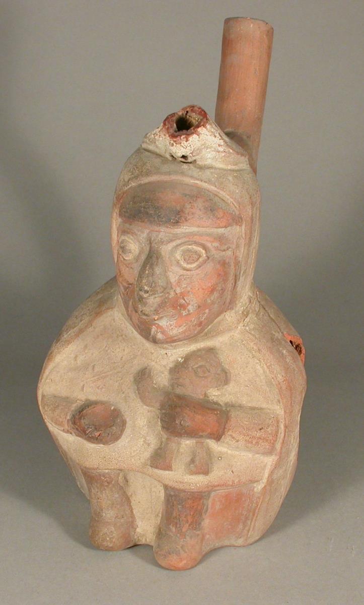 Stehende anthropomorphe Figur mit Kind