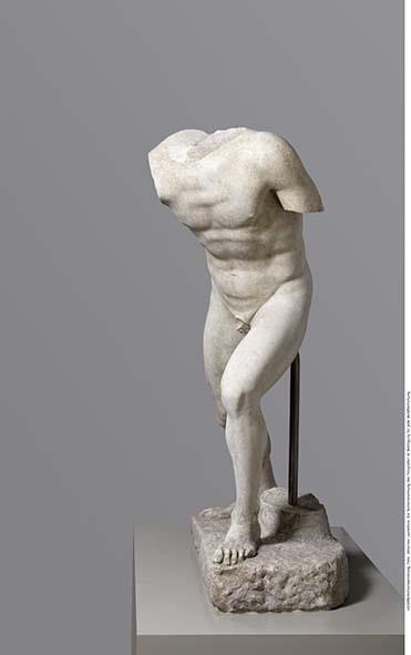Statue eines verwundeten Niobiden