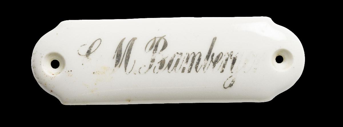 Namensschild "L. M. Bamberger"