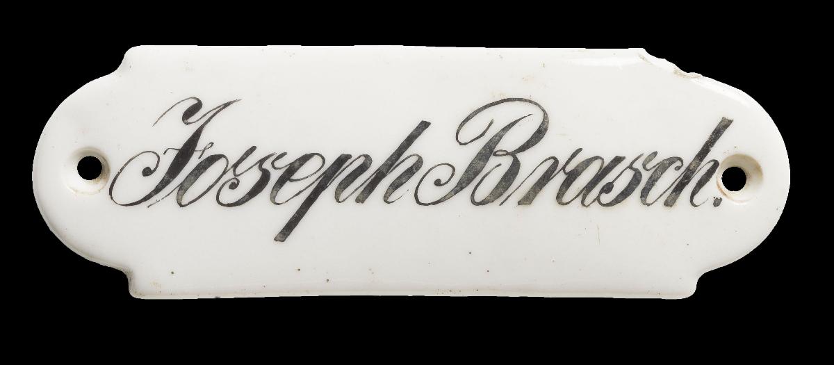 Namensschild "Joseph Brasch."