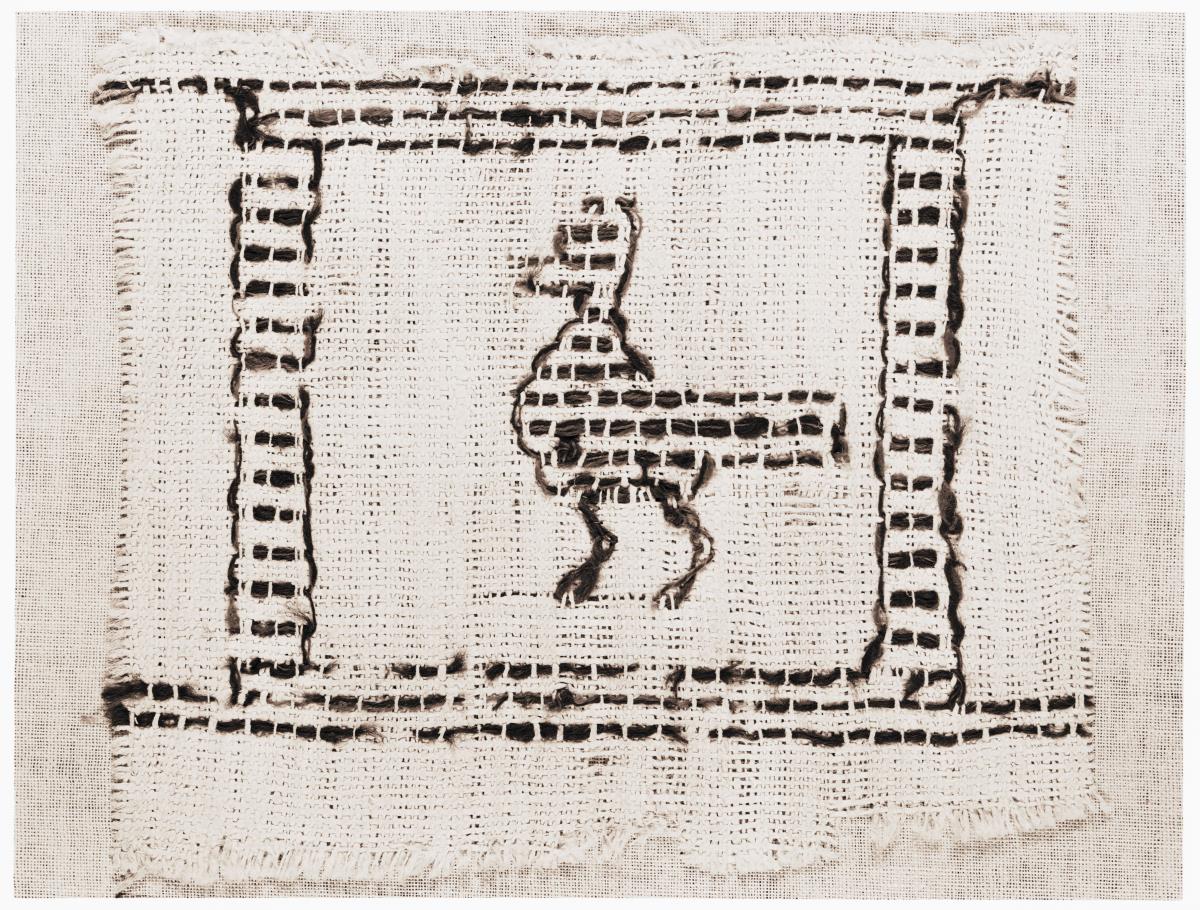 Gewebefragment mit Vogel