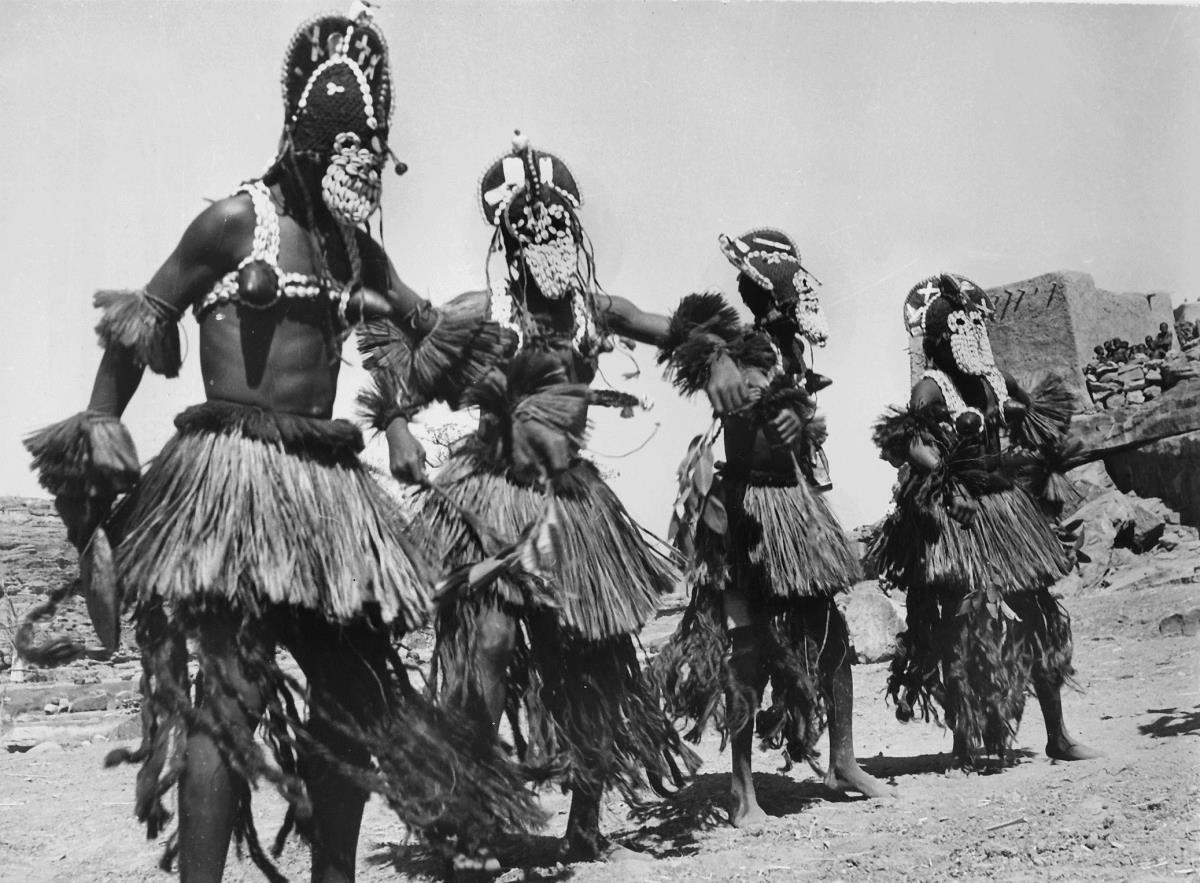 Cercle de Bandigara, Danseurs Dogons, les masques: jeunes filles