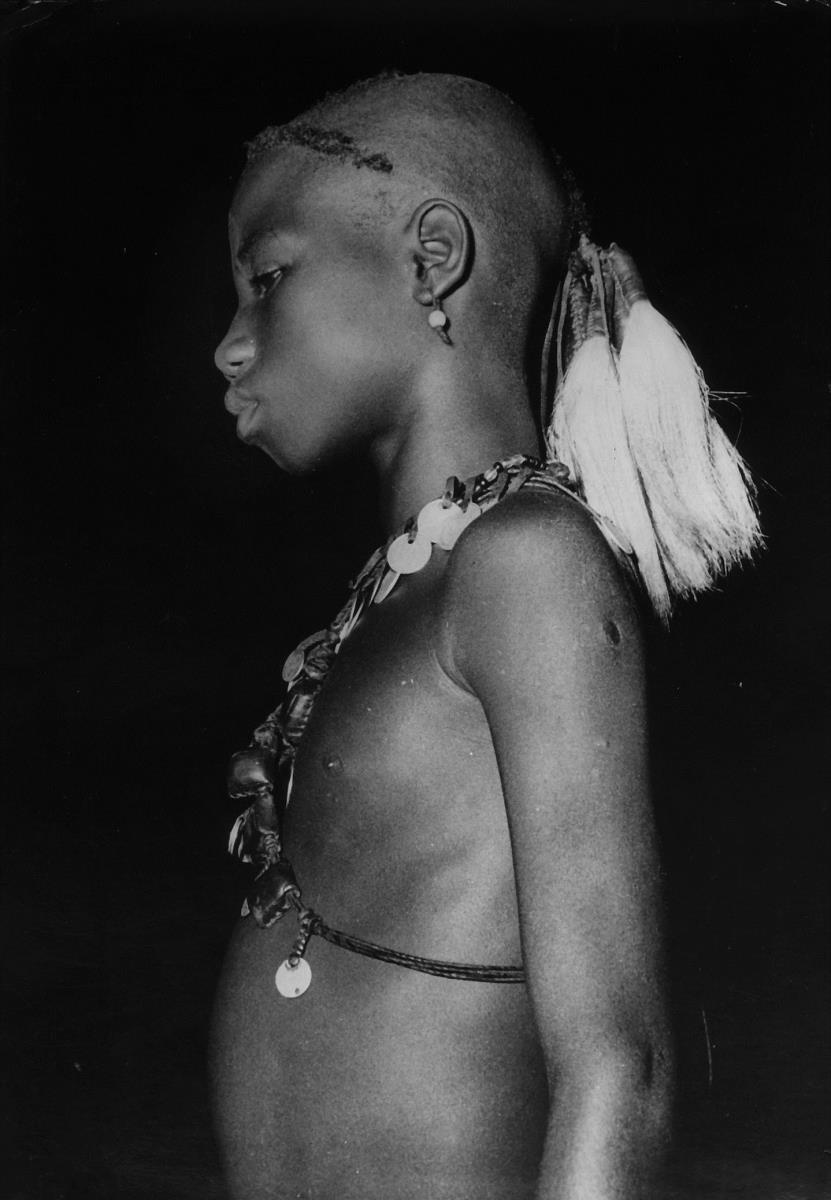 Odienné. Petites danseuses Malinké
