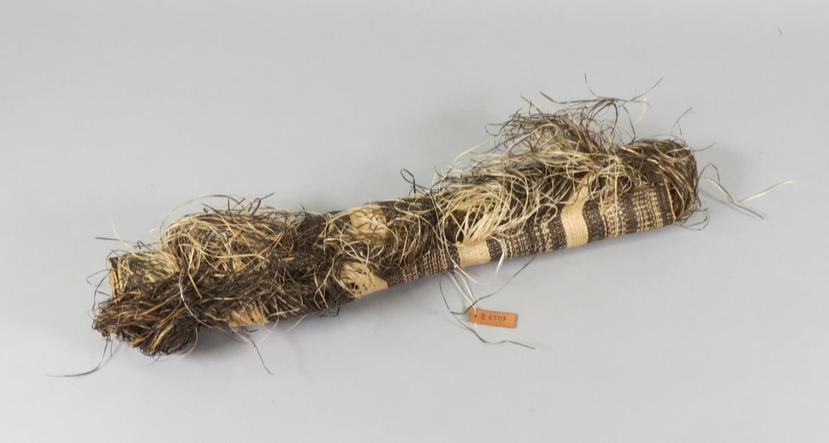 arroar (laut Finsch), adjok (für Frauen) (laut Krämer)