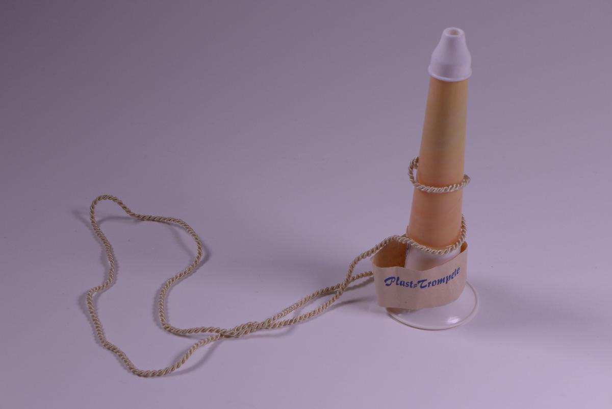Plast-Trompete
