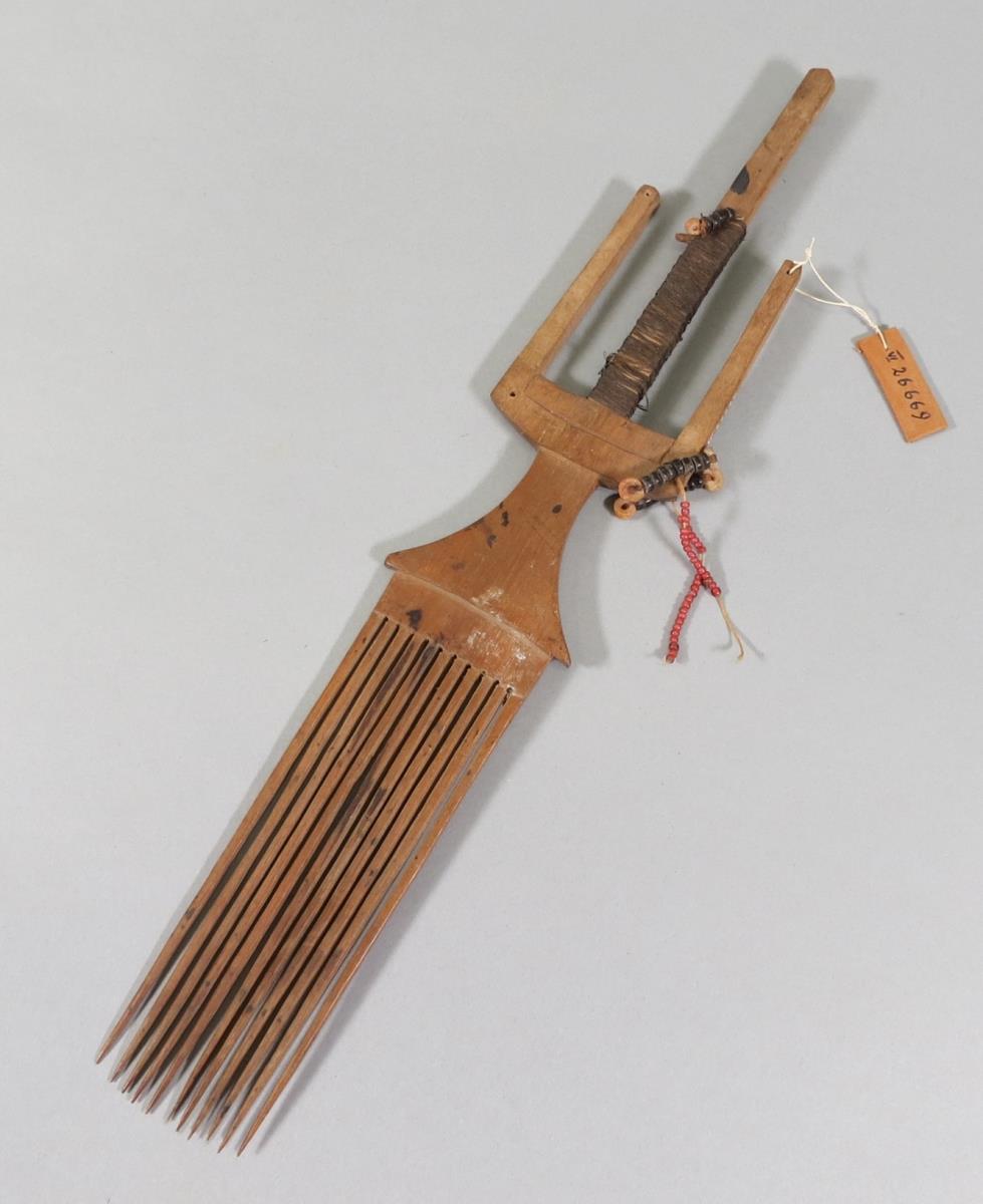 tru bat / dju bat  (laut Krämer)