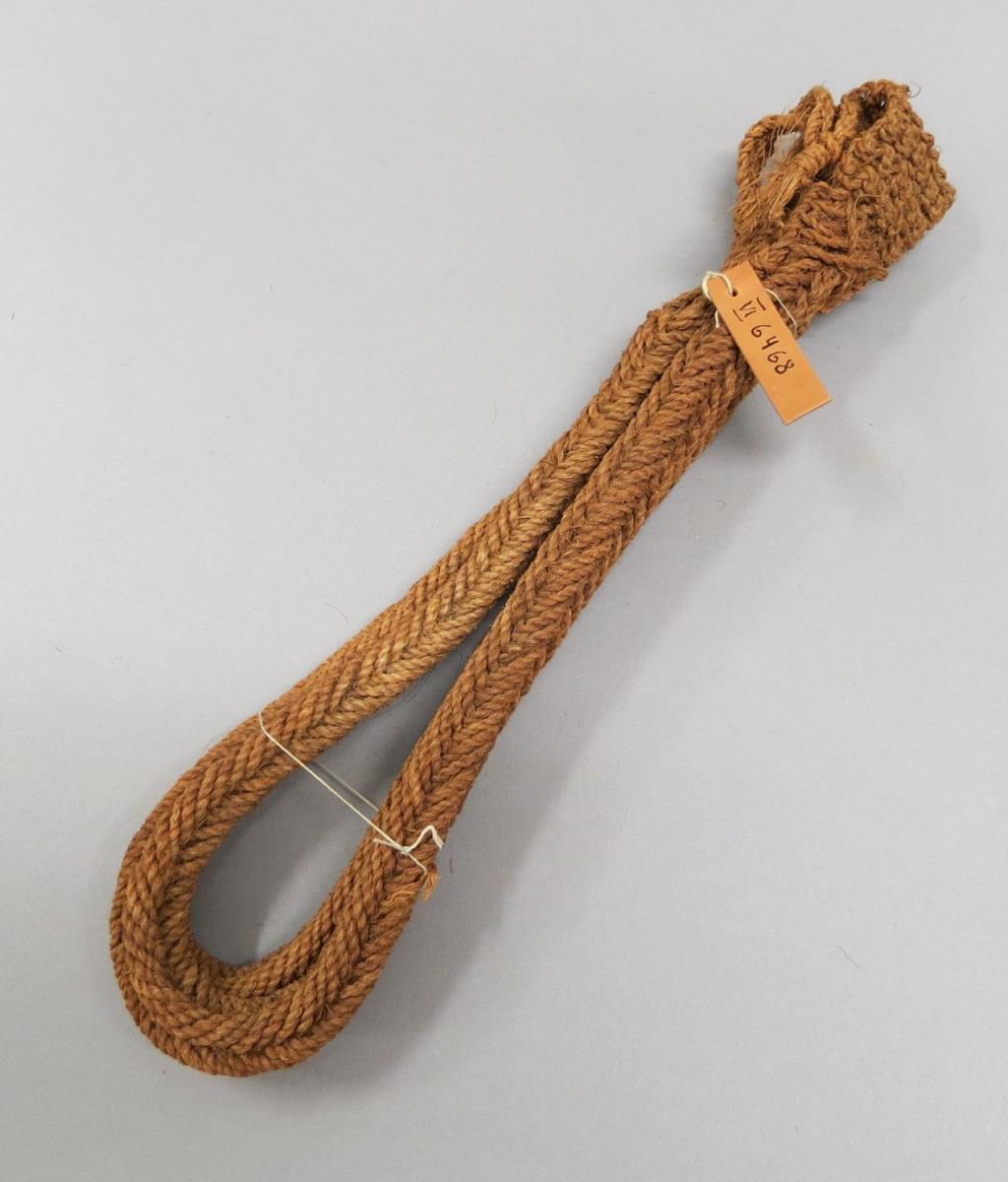 odschob (laut Finsch), aunun (laut Krämer)