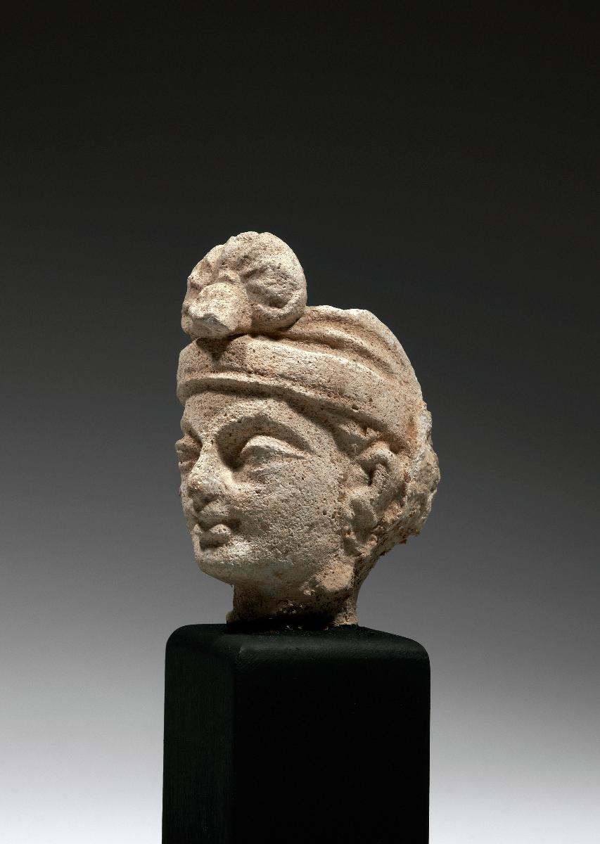 Kopf eines Mannes (Fürst/Gott/Bodhisattva?) mit Turban