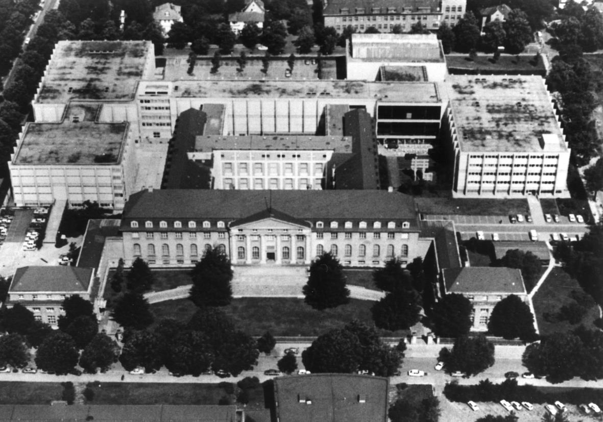Vogelperspektive vom Museumskomplex