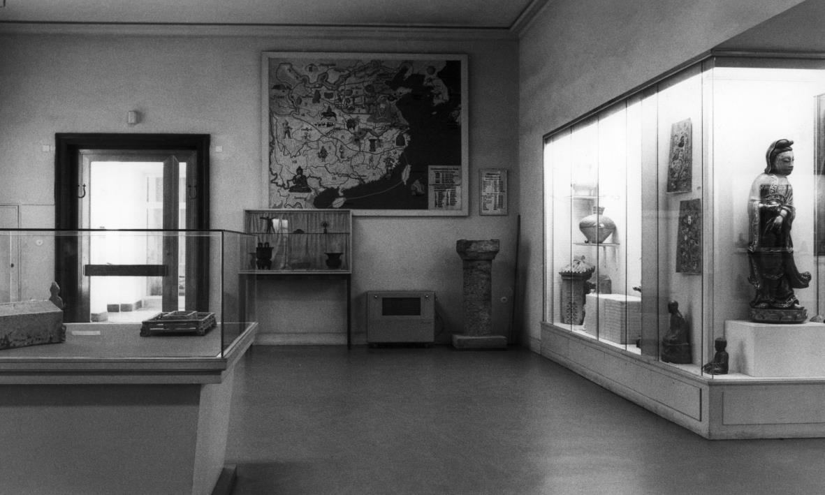 Abteilung Ostasien; Ausstellung 1952-1968, Blick in die Eingangshalle