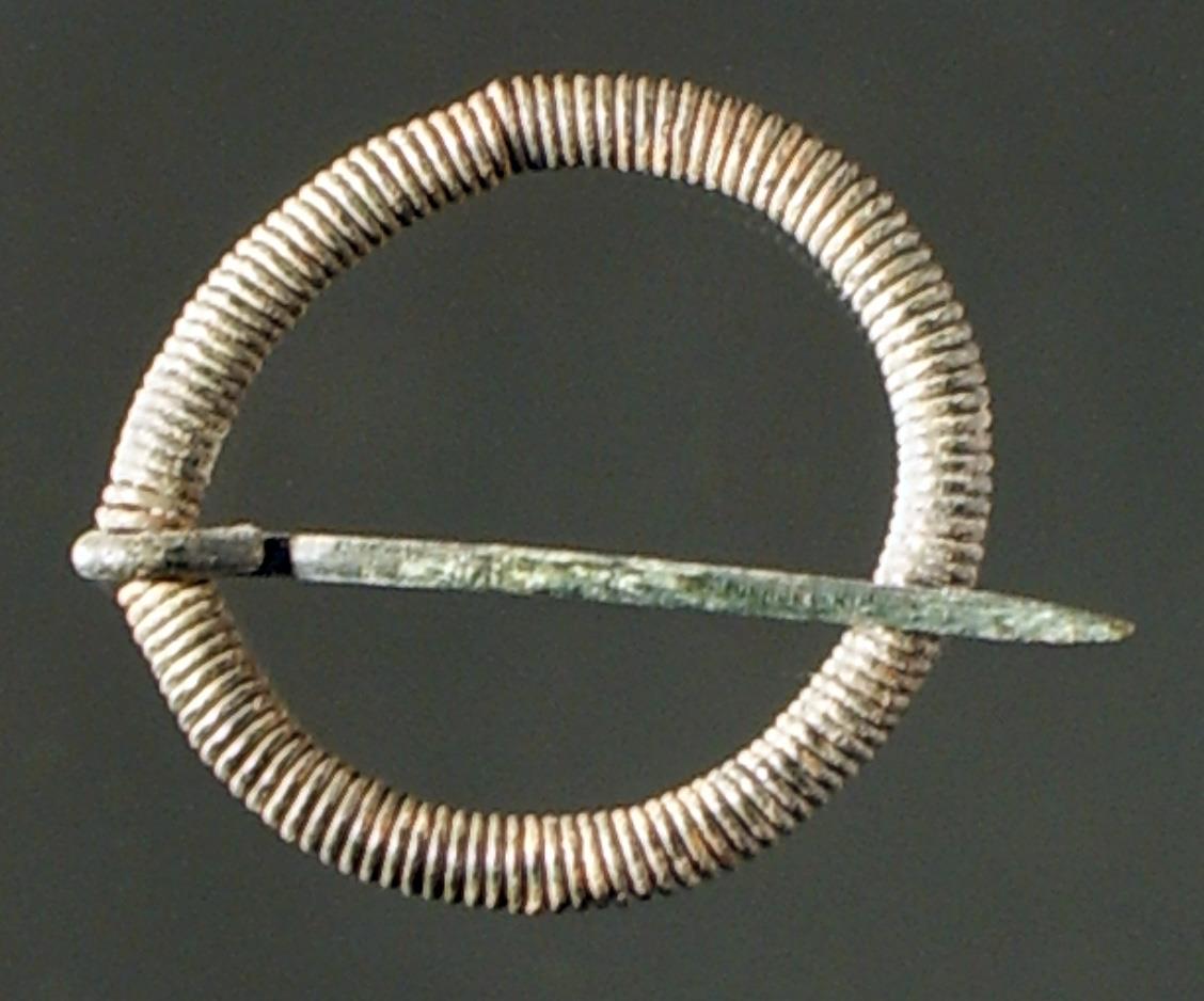 Späte Ringfibel