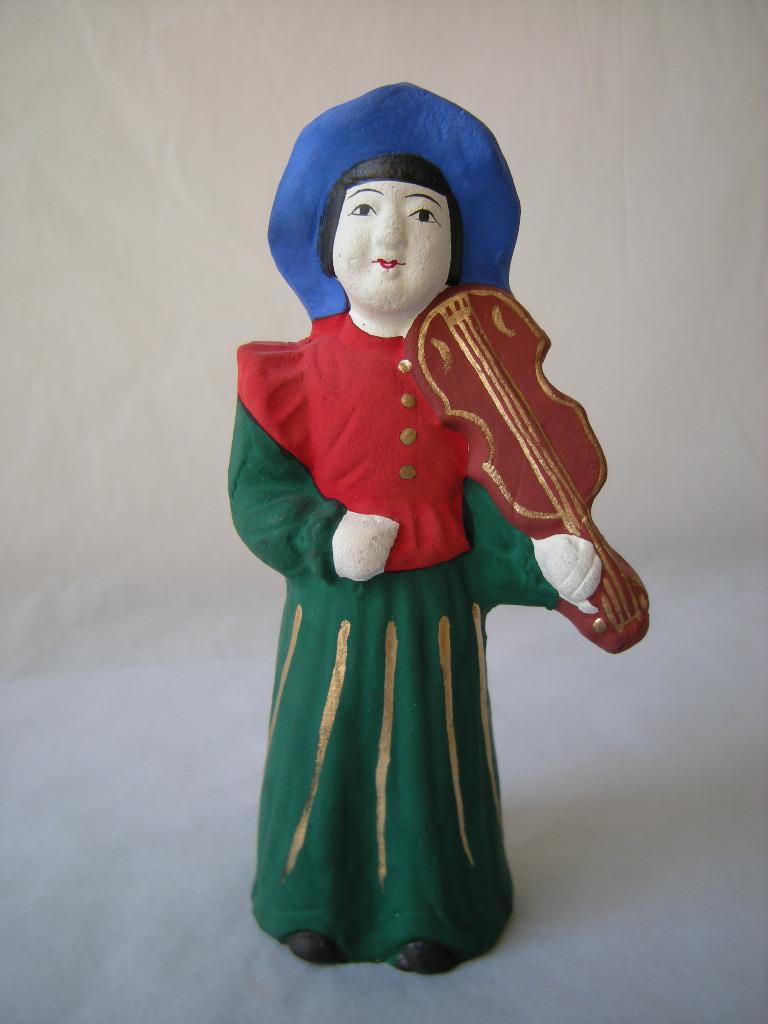 Frau mit Geige