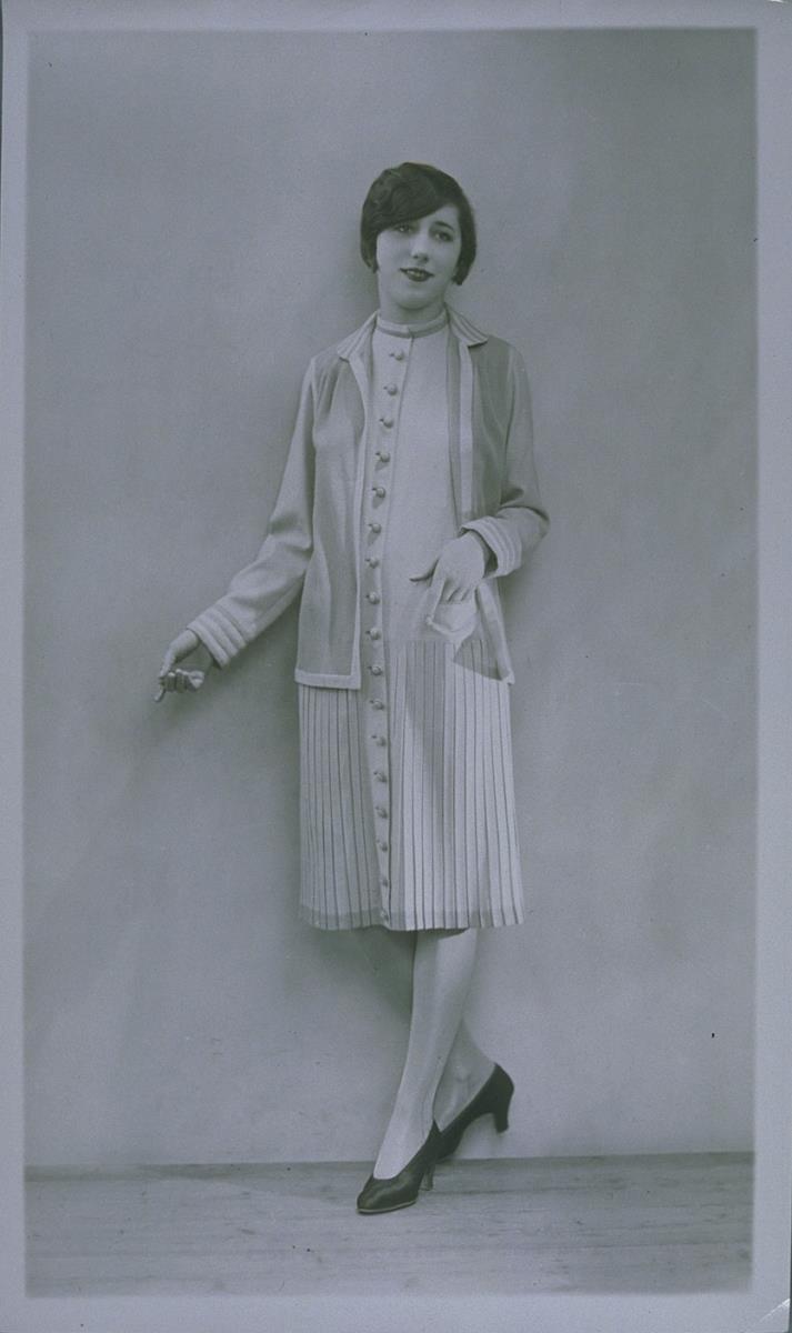 Frau in Sportkleidung von Mariette Sognot