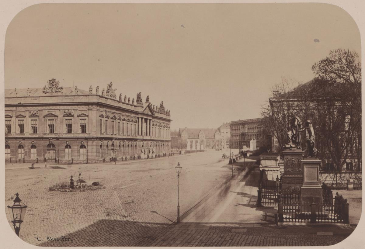 Berlin, Unter den Linden, Zeughaus